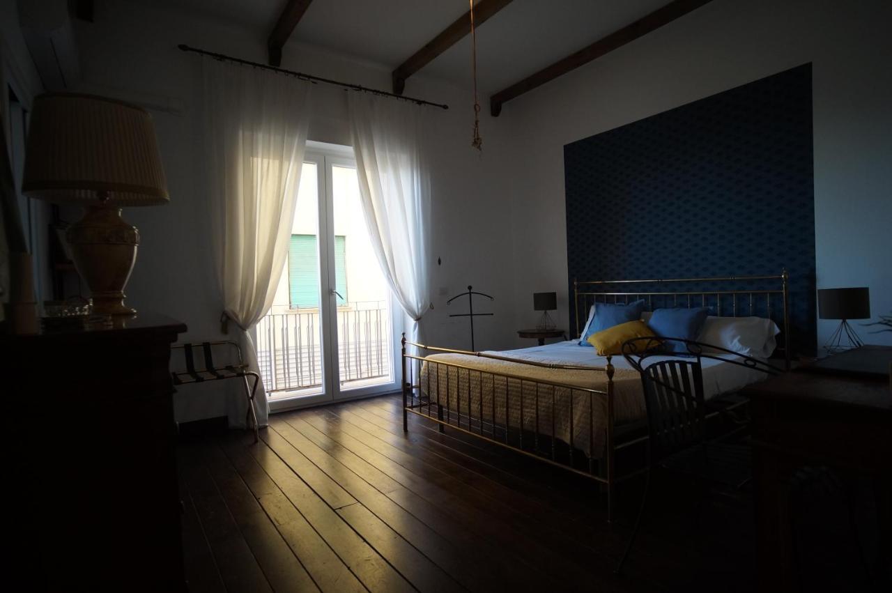 Cittadella Rooms Салерно Екстериор снимка