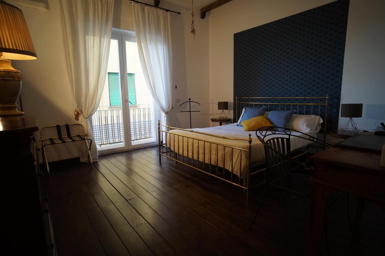 Cittadella Rooms Салерно Екстериор снимка