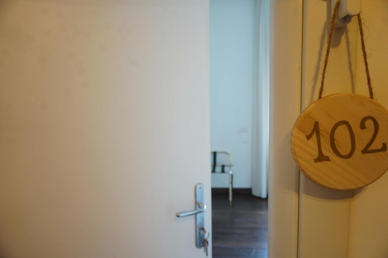 Cittadella Rooms Салерно Екстериор снимка